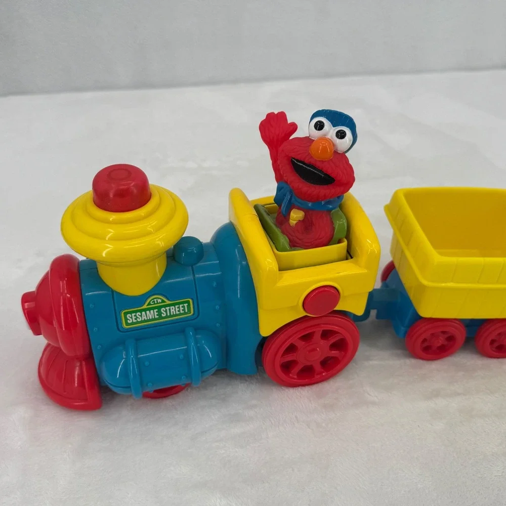 Vintage 90s Tyco Sesame Street Elmo's Express Train Kids Locomotive Cargo Wagons